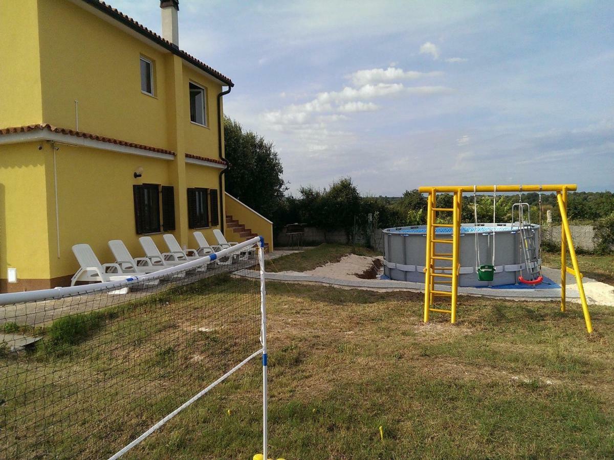 Apartment Stanko Liznjan Luaran gambar