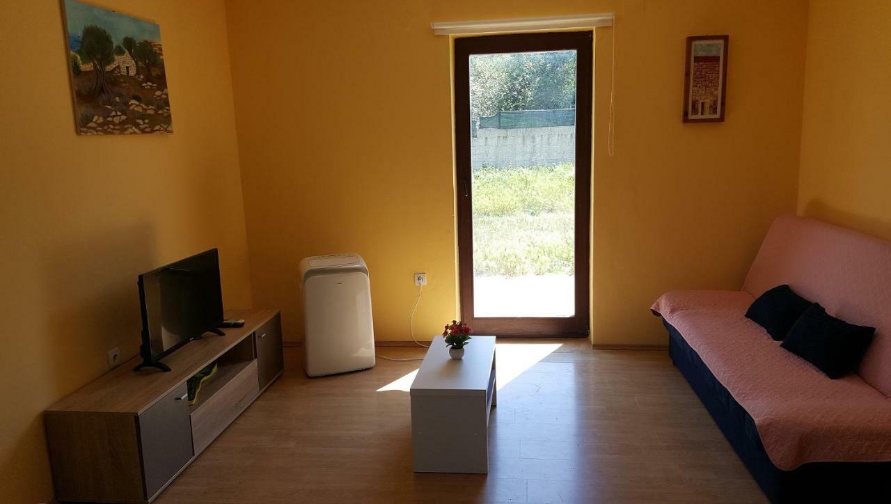 Apartment Stanko Liznjan Luaran gambar
